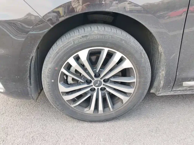 JAC Refine RF8 — Фото автомобиля 22