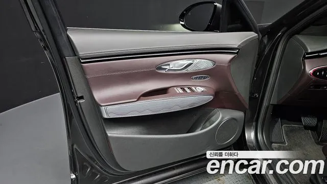 Genesis GV70 3.5T Бензин AWD — Фото автомобиля 21