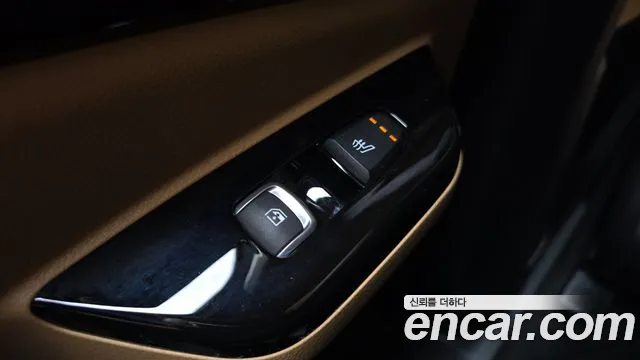 Kia Canival Carnival 4 поколение Бензин 9 мест Signature — Фото автомобиля 16