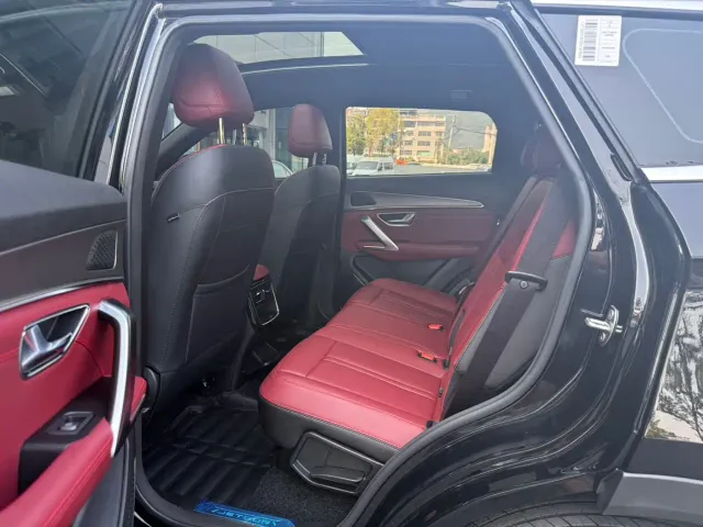 Jetour X70 Plus — Фото автомобиля 7