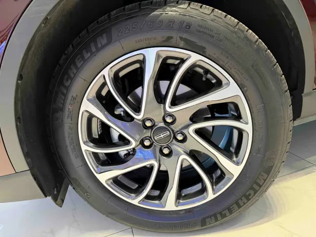 Lincoln Corsair — Фото автомобиля 14