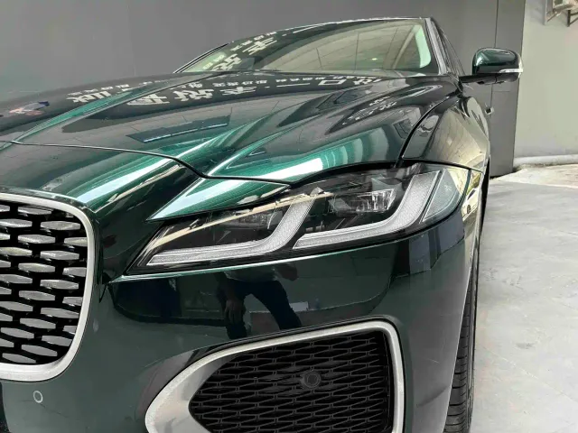 Jaguar XFL — Фото автомобиля 11