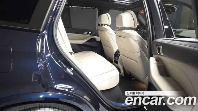 BMW X5 xDrive 40i M Sport — Фото автомобиля 11