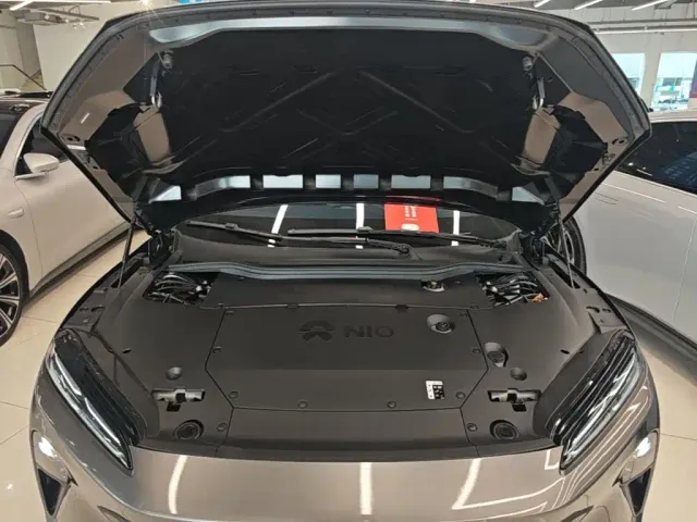 Nio ET5 Touring — Фото автомобиля 19