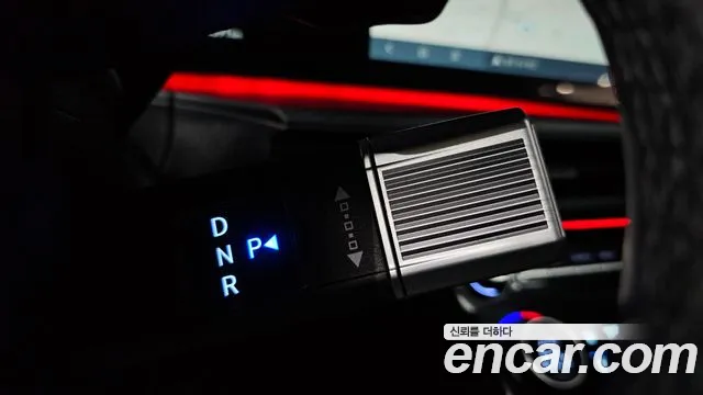 Hyundai Santa Fe MX5 — Фото автомобиля 12