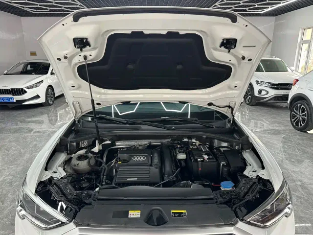 Audi Q3 — Фото автомобиля 21