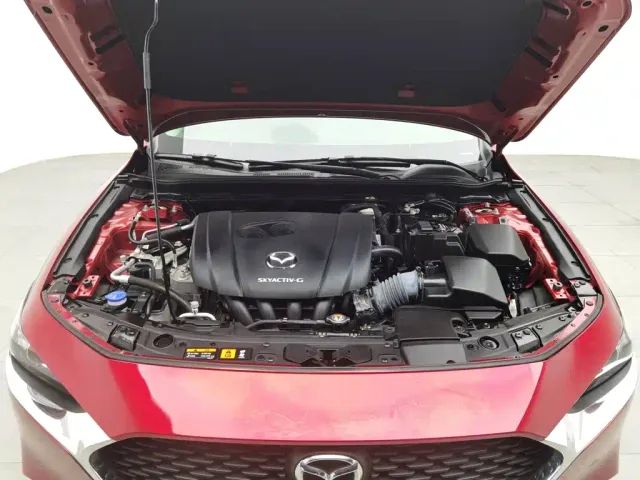 Mazda Axela — Фото автомобиля 6
