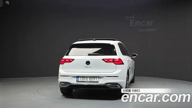 Volkswagen Golf Golf 8 поколение 2.0 TDI Prestige — Фото автомобиля 4