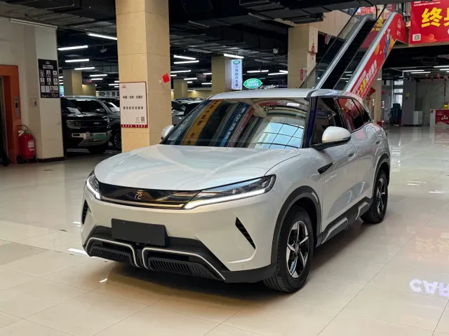 Фотография автомобиля — BYD Yuan UP