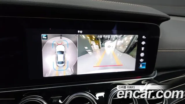Mercedes-Benz E-Class — Фото автомобиля 12