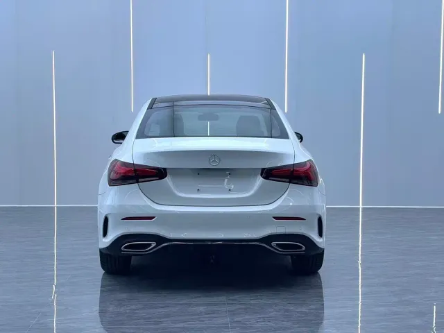 Mercedes-Benz A-Class — Фото автомобиля 14
