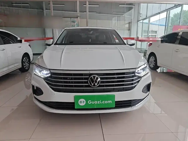 Volkswagen Lavida — Фото автомобиля 2