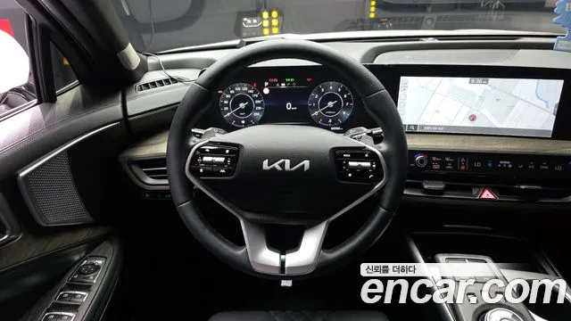 Kia K8 — Фото автомобиля 13