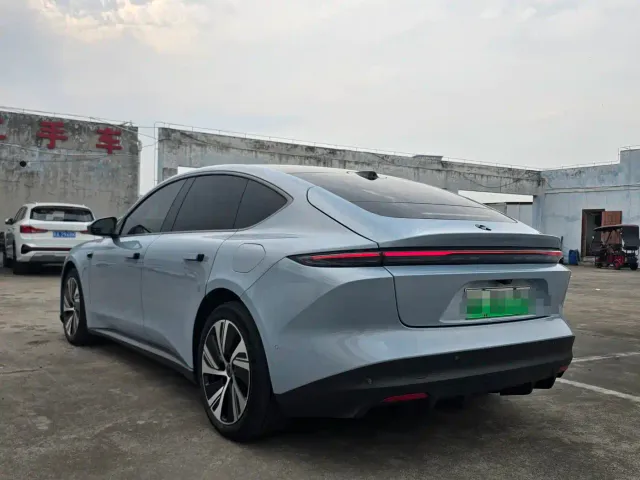 Nio ET5 — Фото автомобиля 14