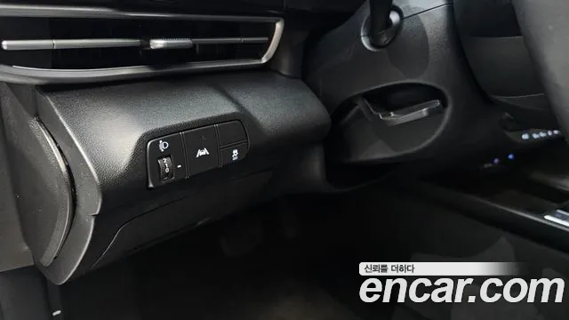 Hyundai AVANTE Avante (CN7) — Фото автомобиля 17