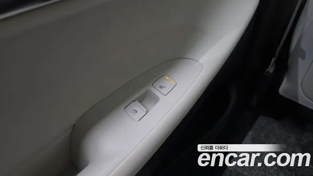 Hyundai Grandeur New — Фото автомобиля 19