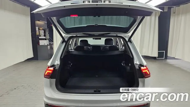 Volkswagen Tiguan — Фото автомобиля 17