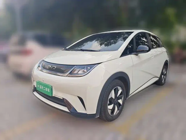 Фотография автомобиля — BYD Dolphin