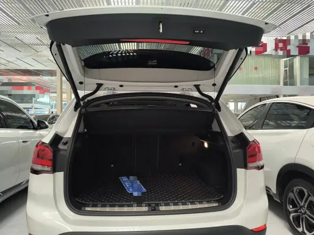BMW X1 — Фото автомобиля 18