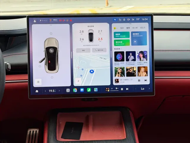 Xiaomi SU7 — Фото автомобиля 11