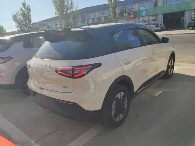 Geely Starry Wish — Фото автомобиля 6