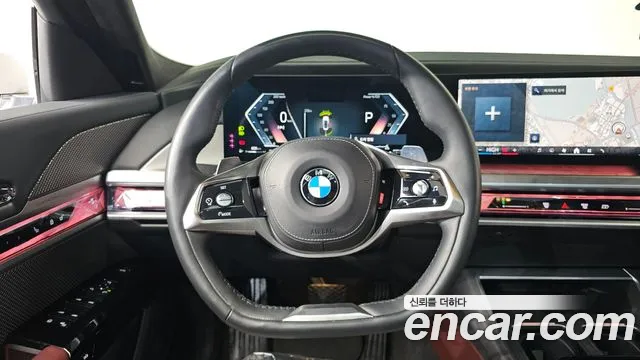 BMW 7-Series — Фото автомобиля 13