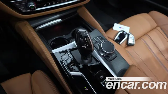 BMW 5 Series G30 — Фото автомобиля 12