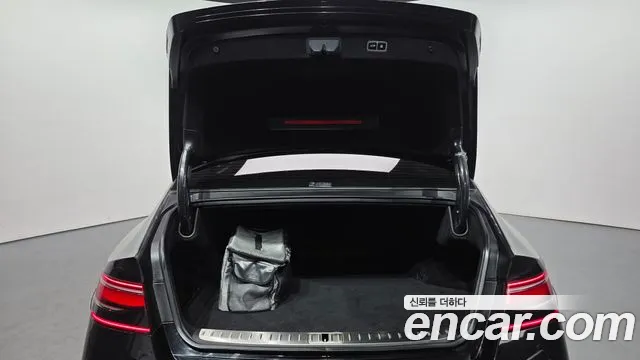 Genesis G90 — Фото автомобиля 15