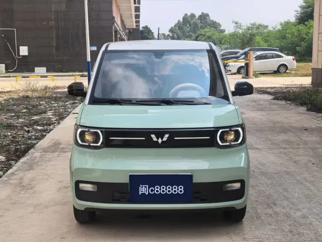 Wuling Hongguang Mini EV — Фото автомобиля 2