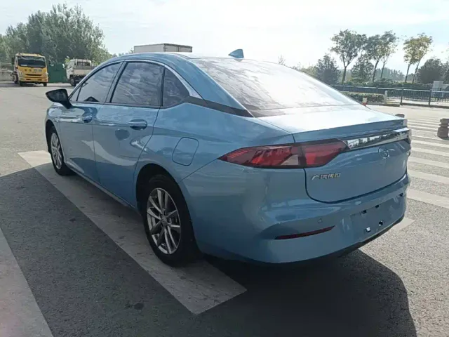 GAC Aion S — Фото автомобиля 4