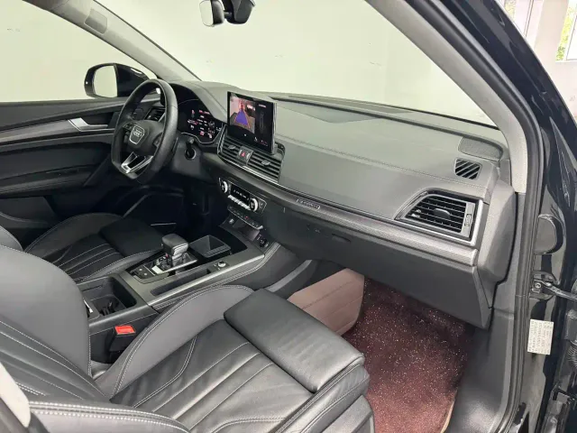 Audi Q5L — Фото автомобиля 15
