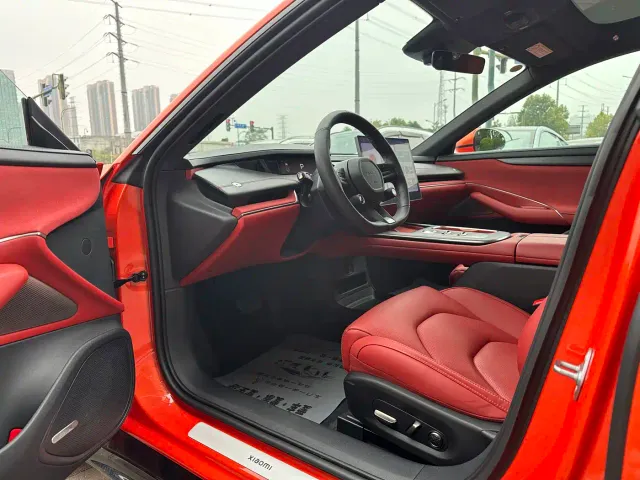 Xiaomi SU7 — Фото автомобиля 12