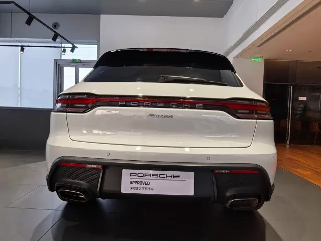 Porsche Macan — Фото автомобиля 7