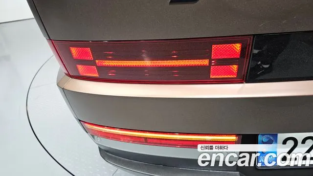 Hyundai Santa Fe MX5 — Фото автомобиля 8