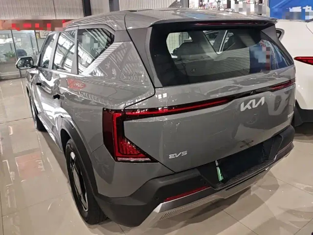 Kia EV5 — Фото автомобиля 4