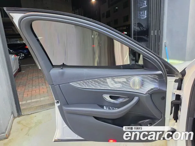 Mercedes-Benz E-Class E-класс W213 E350 4MATIC Avantgarde — Фото автомобиля 17