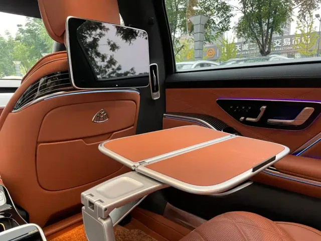Mercedes-Benz Maybach S-Class — Фото автомобиля 17
