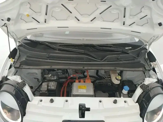 Changan Lumin — Фото автомобиля 19