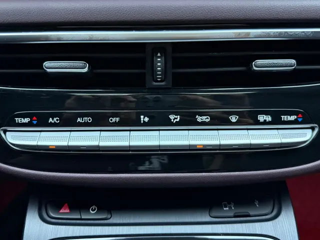 GAC Trumpchi M6 — Фото автомобиля 14