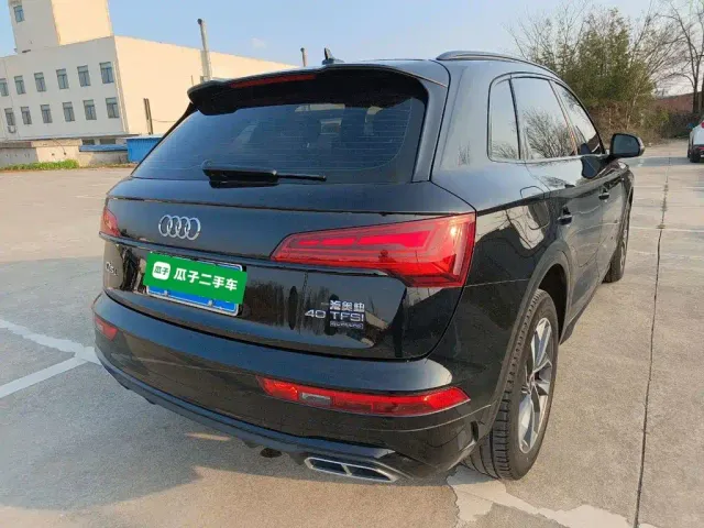 Audi Q5L — Фото автомобиля 4