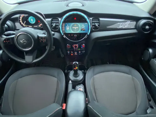MINI Hatch — Фото автомобиля 4