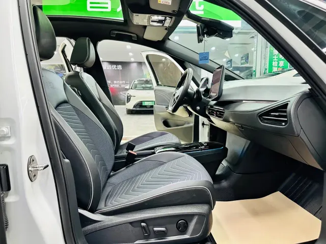 Volkswagen ID.3 — Фото автомобиля 23