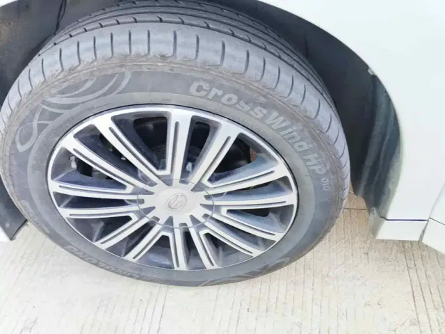 GAC Trumpchi M8 — Фото автомобиля 7