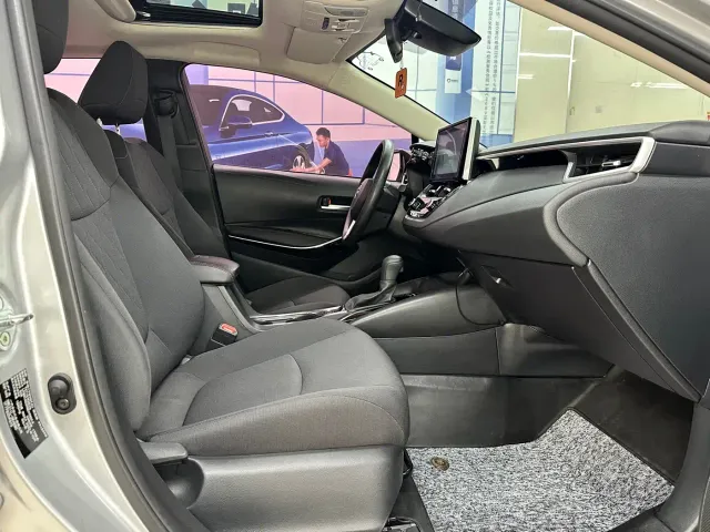 Toyota Corolla — Фото автомобиля 11