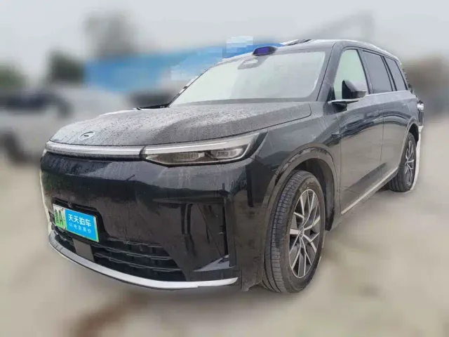 Фотография автомобиля — GAC Trumpchi Xiangwang S9