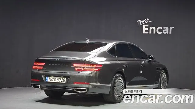 Genesis G80 Бензин 2.5 турбо 2WD — Фото автомобиля 2