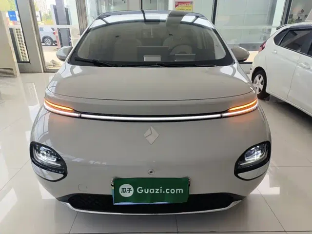 Baojun Cloud — Фото автомобиля 2