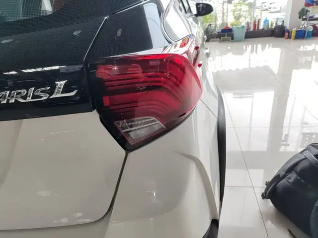 Toyota YARiS L Zhi Xuan 2022 Zhi Xuan X 1.5L CVT Luxury PLUS Edition — Фото автомобиля 7