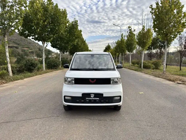 Wuling Hongguang Mini EV — Фото автомобиля 8