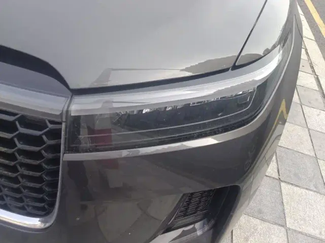 Li Auto ONE — Фото автомобиля 5